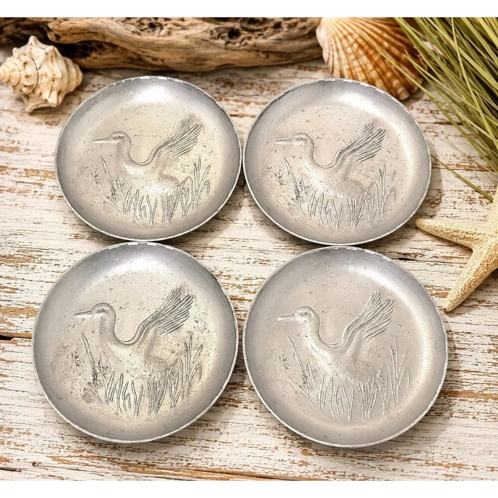 VTG Set of 4 Aluminum Heron Bird Coasters Coastal Beach Decor 3.25” Round Dish